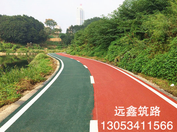 彩色瀝青路面
